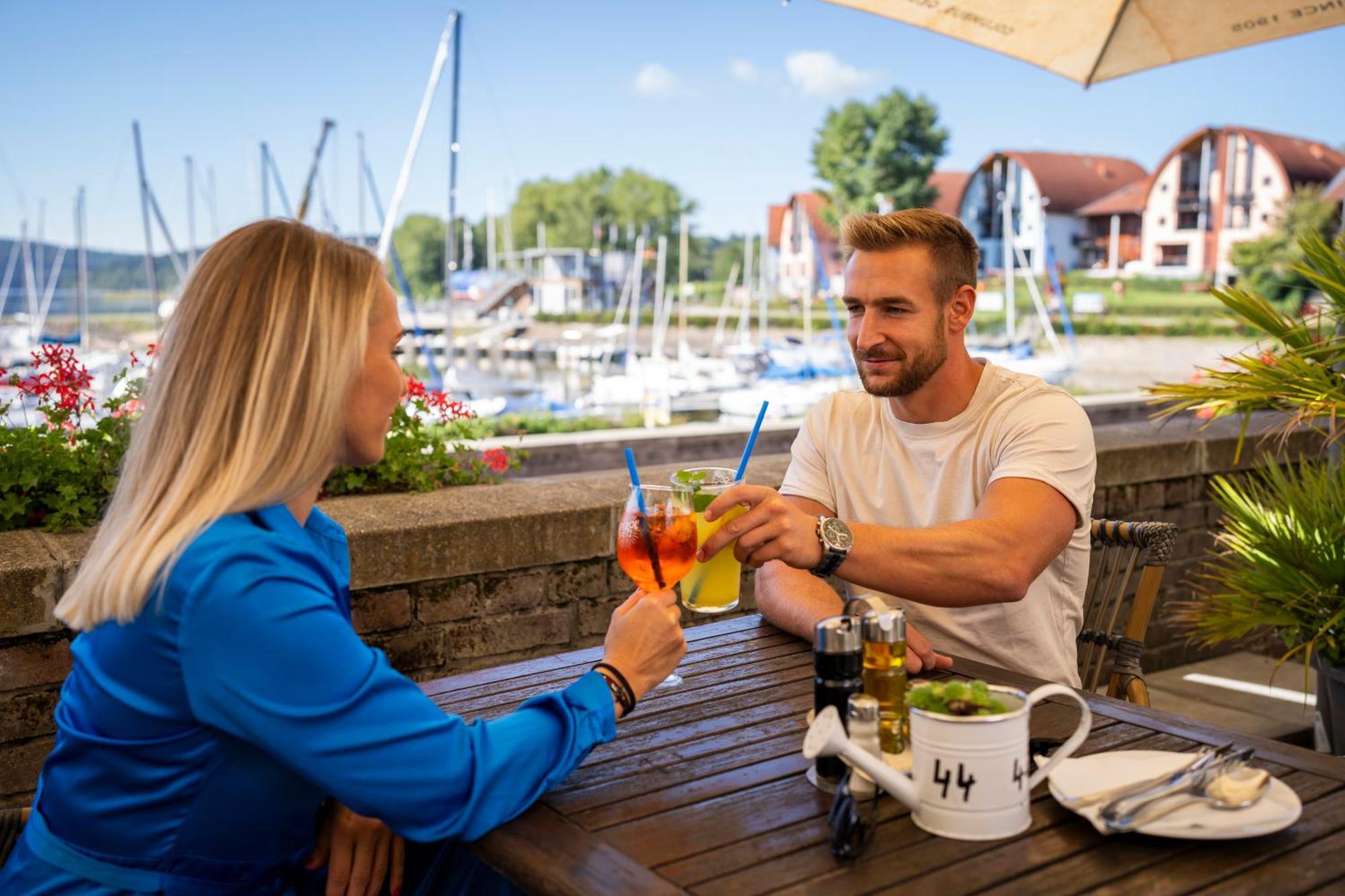 Апартаменты Landal Marina Lipno Липно-над-Влтавой Экстерьер фото